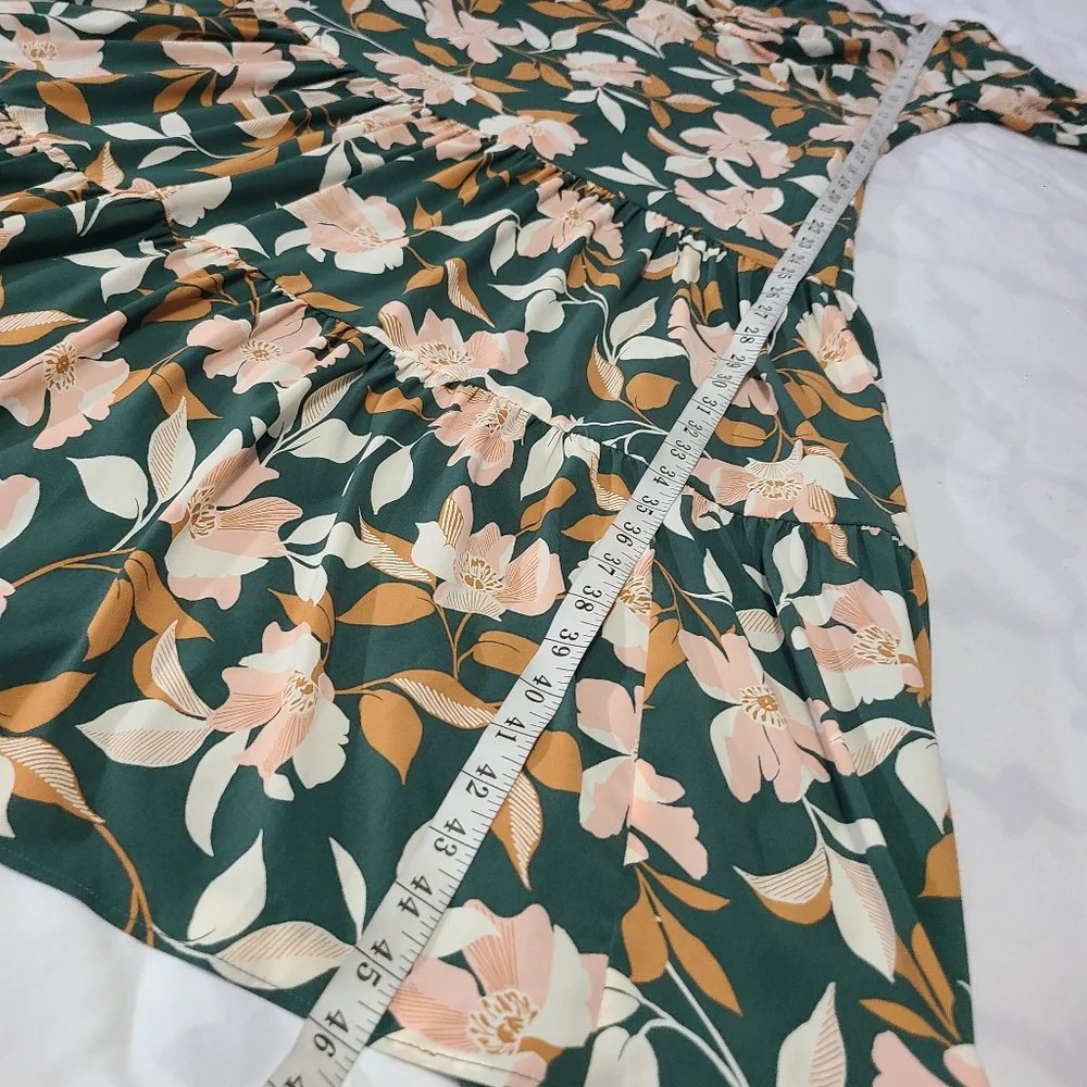 Gal Meets Glam Tegan Floral Tiered‎ Midi Dress Size 4